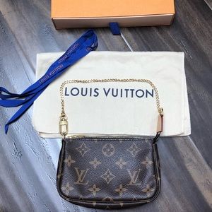 Authentic LV Mini Pochette Accessoires